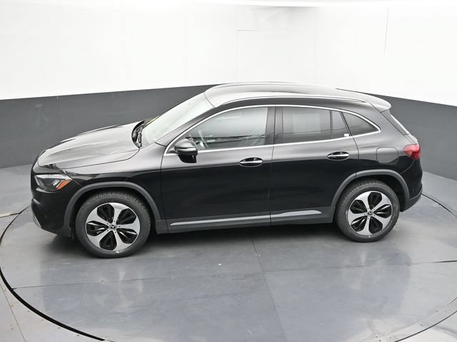 Used 2025 Mercedes-Benz GLA 250 4MATIC image 39
