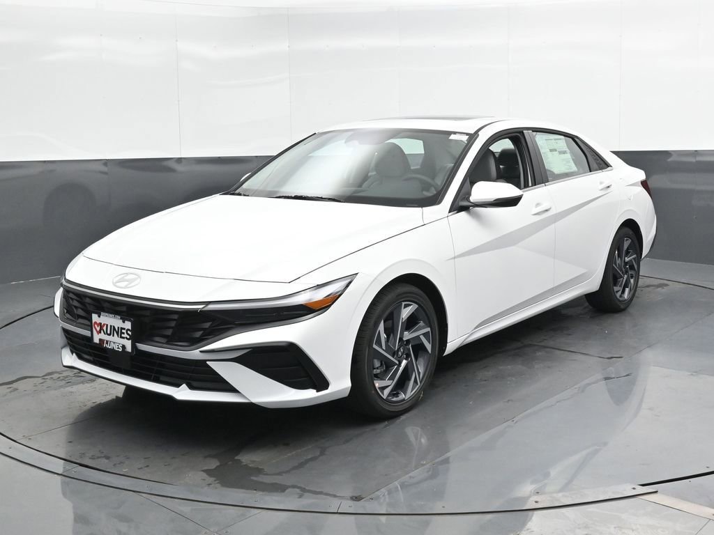 New 2025 Hyundai Elantra Limited image 6