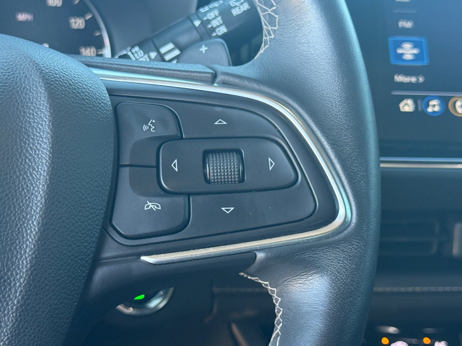 Used 2021 Buick Envision Preferred FWD image 15