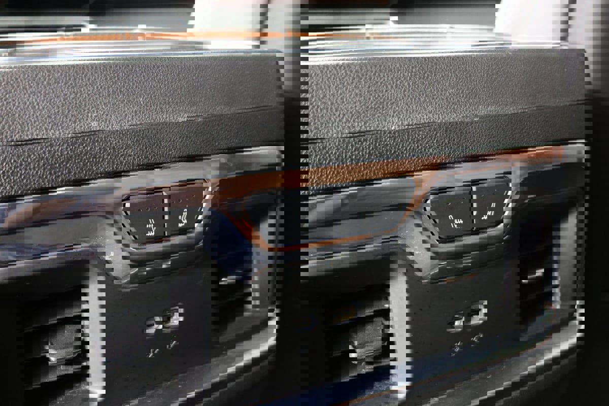 Used 2024 GMC Sierra 1500 Denali Ultimate image 34