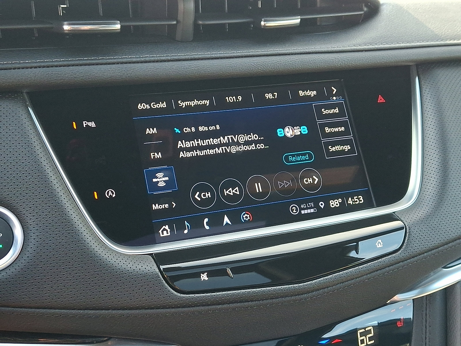 Certified 2023 Cadillac XT5 Premium Luxury image 30