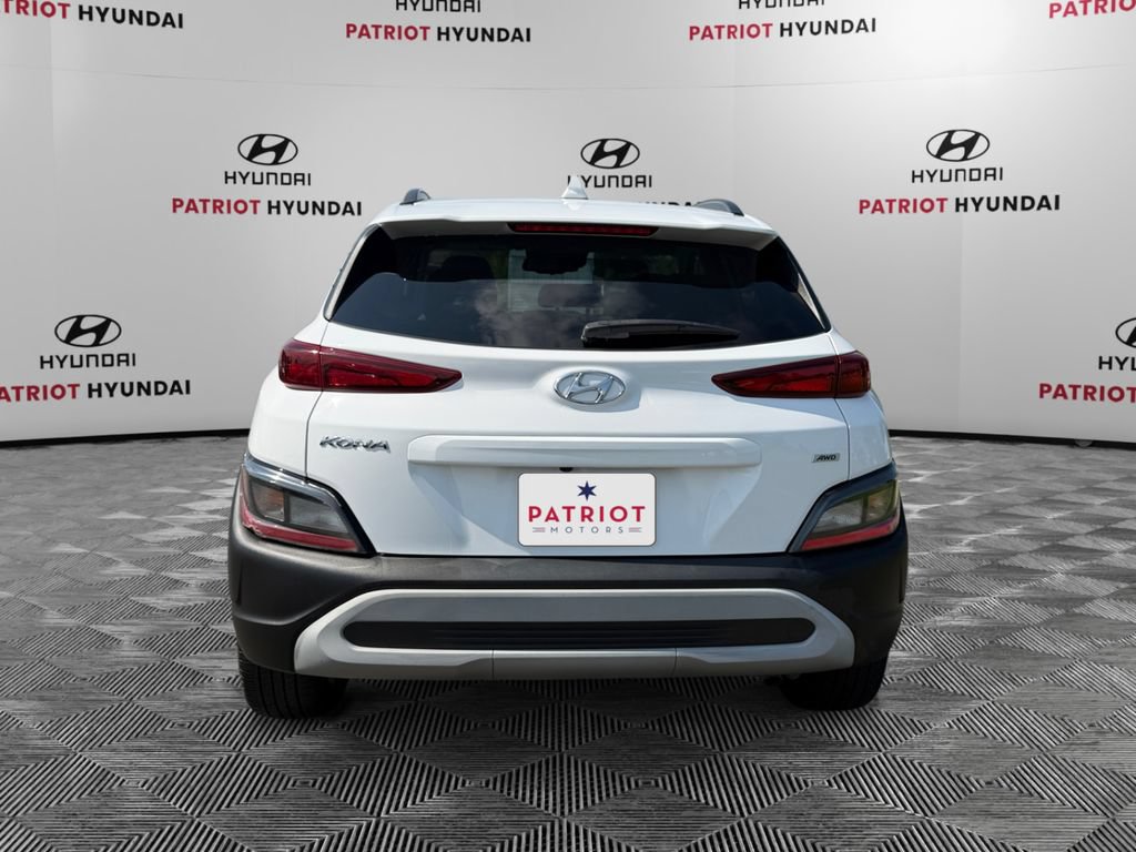 Used 2023 Hyundai Kona SEL AWD/4WD image 4