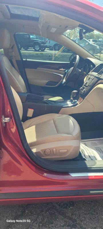 Used 2013 Buick Regal Premium FWD image 7