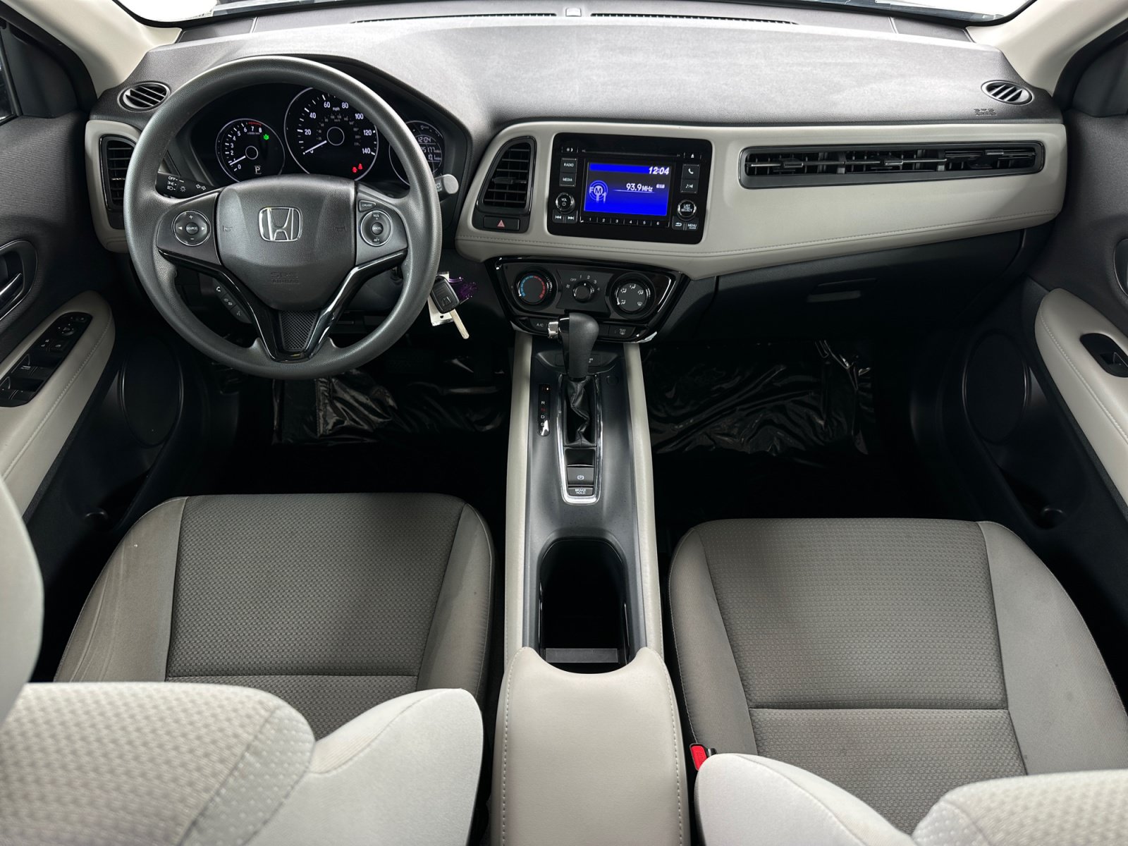 Used 2021 Honda HR-V LX image 11