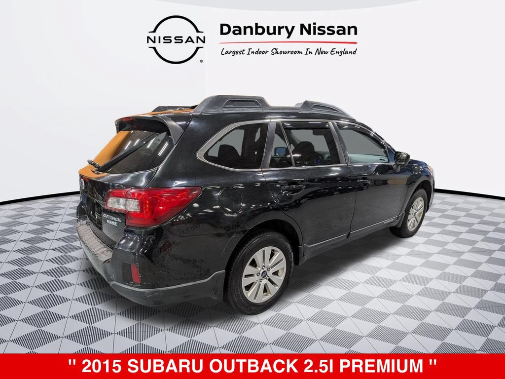 Used 2015 Subaru Outback 2.5i Premium AWD/4WD image 3