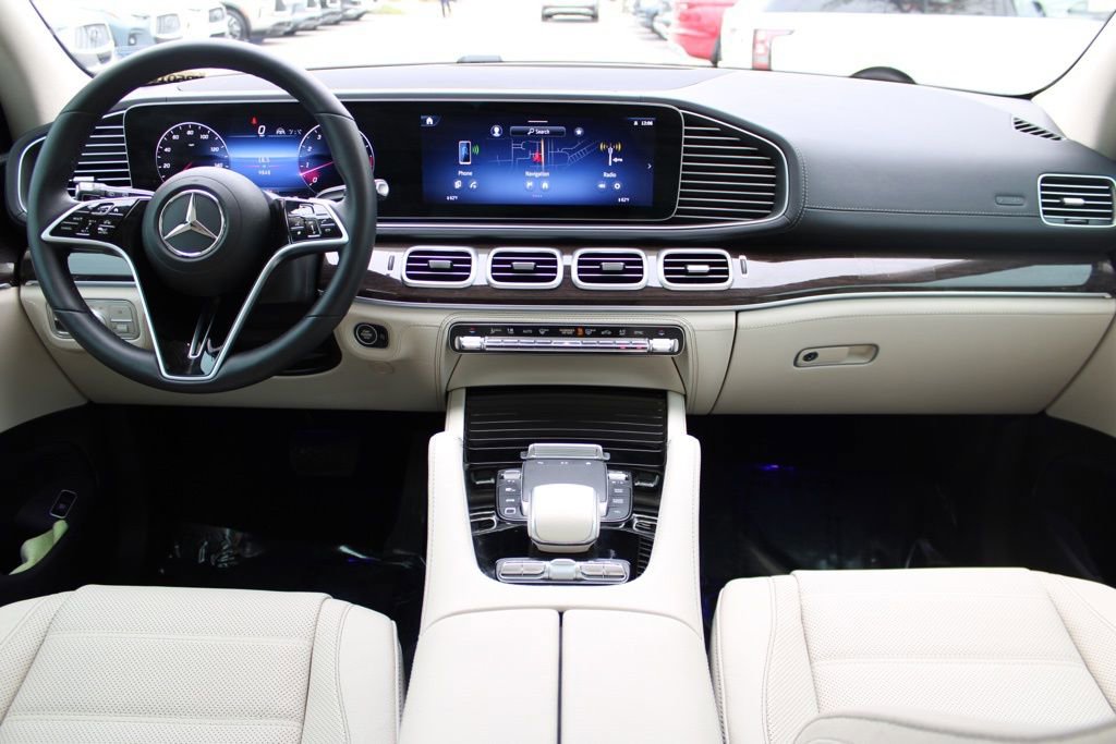 Used 2025 Mercedes-Benz GLE 580 4MATIC image 17