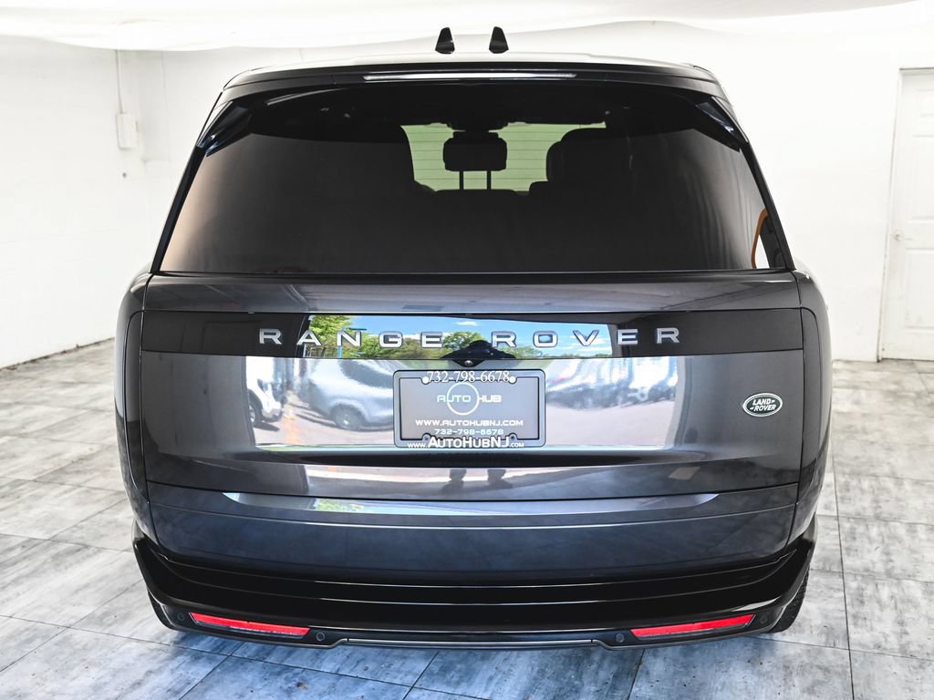 Used 2023 Land Rover Range Rover Long Wheelbase SE AWD/4WD image 5