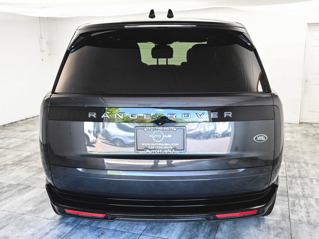 Used 2023 Land Rover Range Rover Long Wheelbase SE AWD/4WD image 5