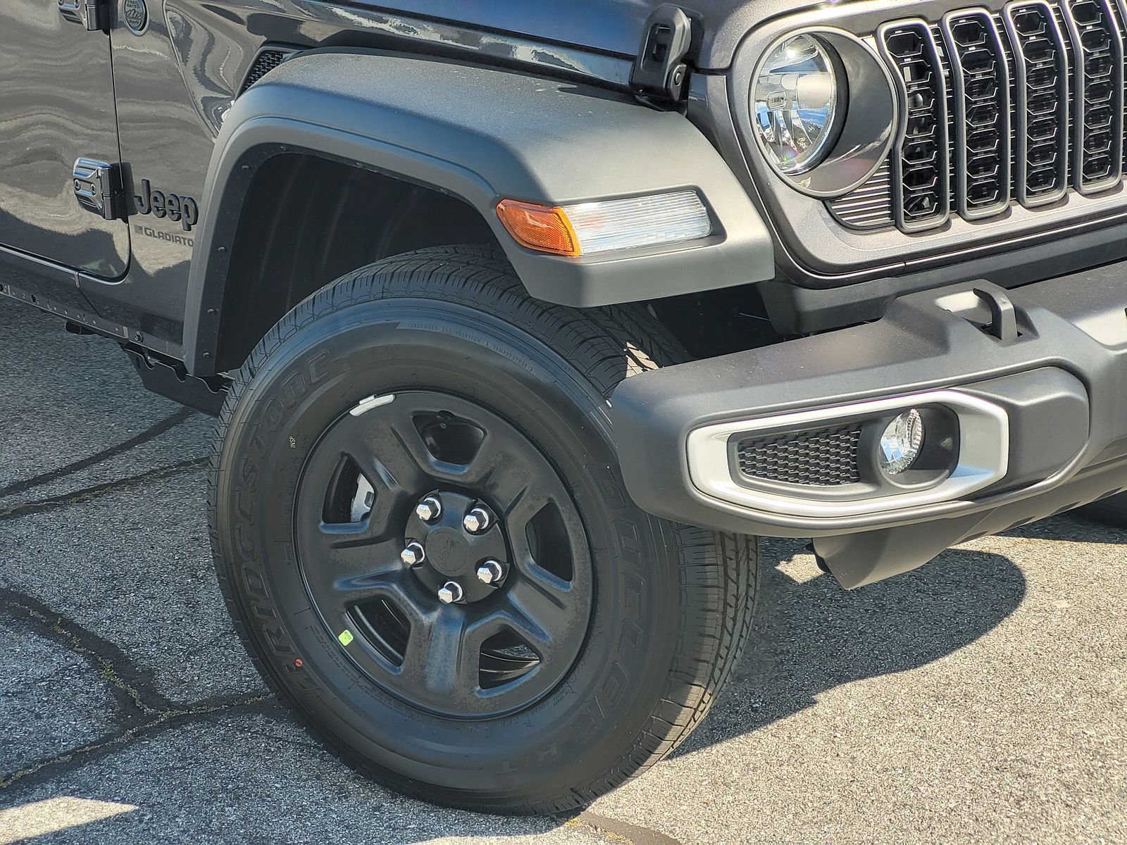 New 2026 Jeep Gladiator Sport image 6