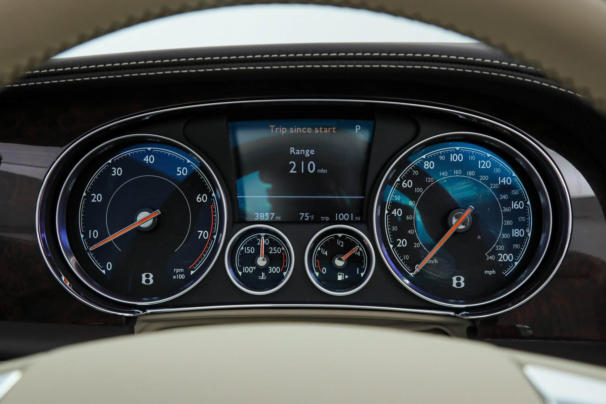 Used 2016 Bentley Continental GT AWD/4WD image 34