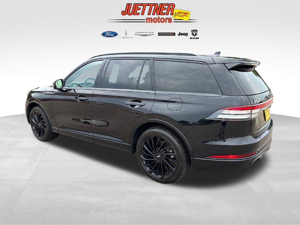 Used 2024 Lincoln Aviator Reserve w/ Jet Package AWD/4WD image 3
