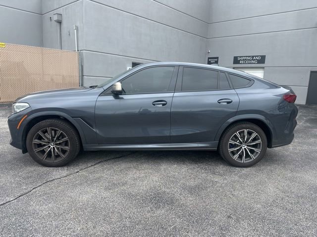 Used 2022 BMW X6 M50i w/ Premium Package AWD/4WD image 6