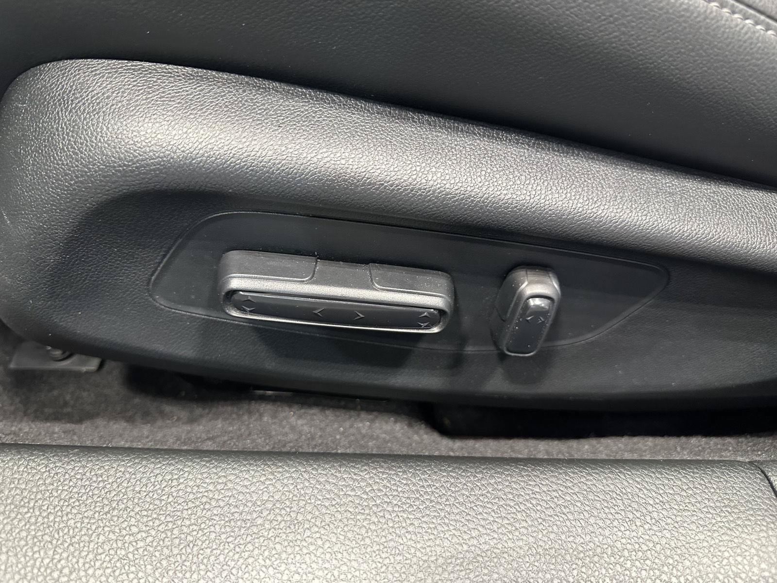 Certified 2025 Honda Civic Sport Touring image 17
