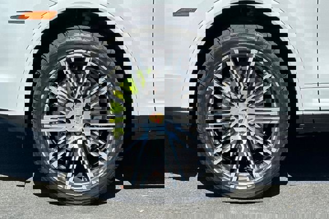 Used 2018 Porsche Cayenne S image 30