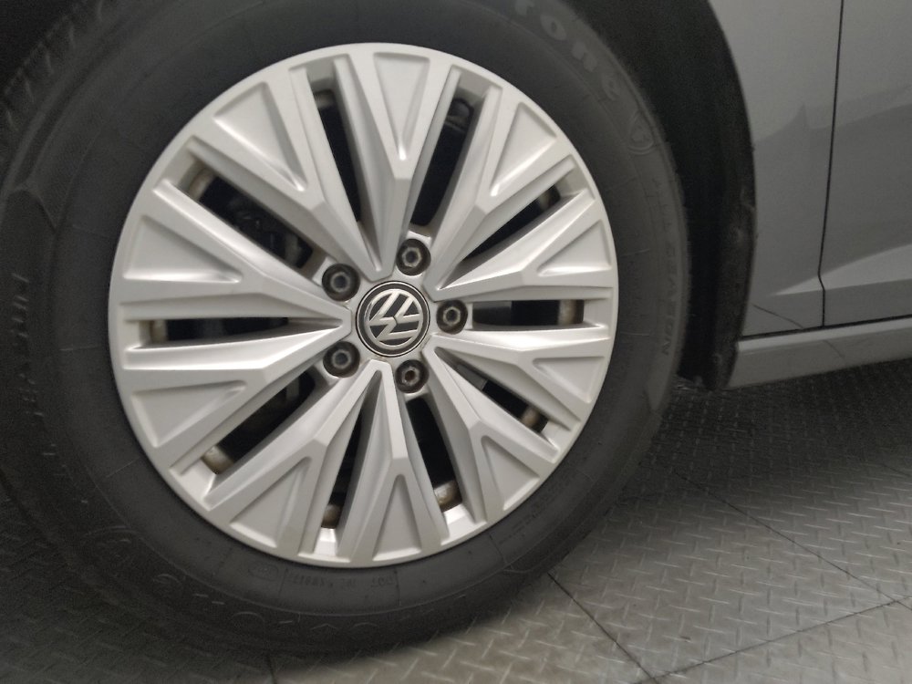 Used 2019 Volkswagen Jetta S w/ Driver Assistance Package image 31