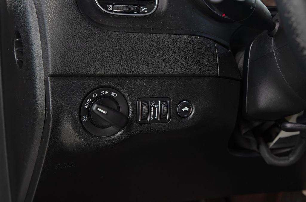 Used 2018 Dodge Charger Police w/ Fleet Safety Group image 19