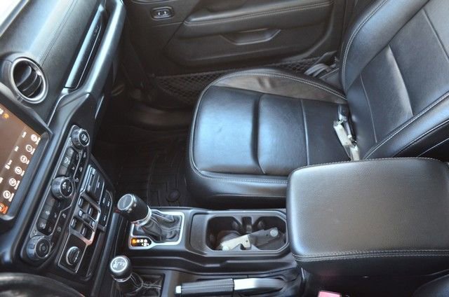Used 2020 Jeep Gladiator Overland image 25