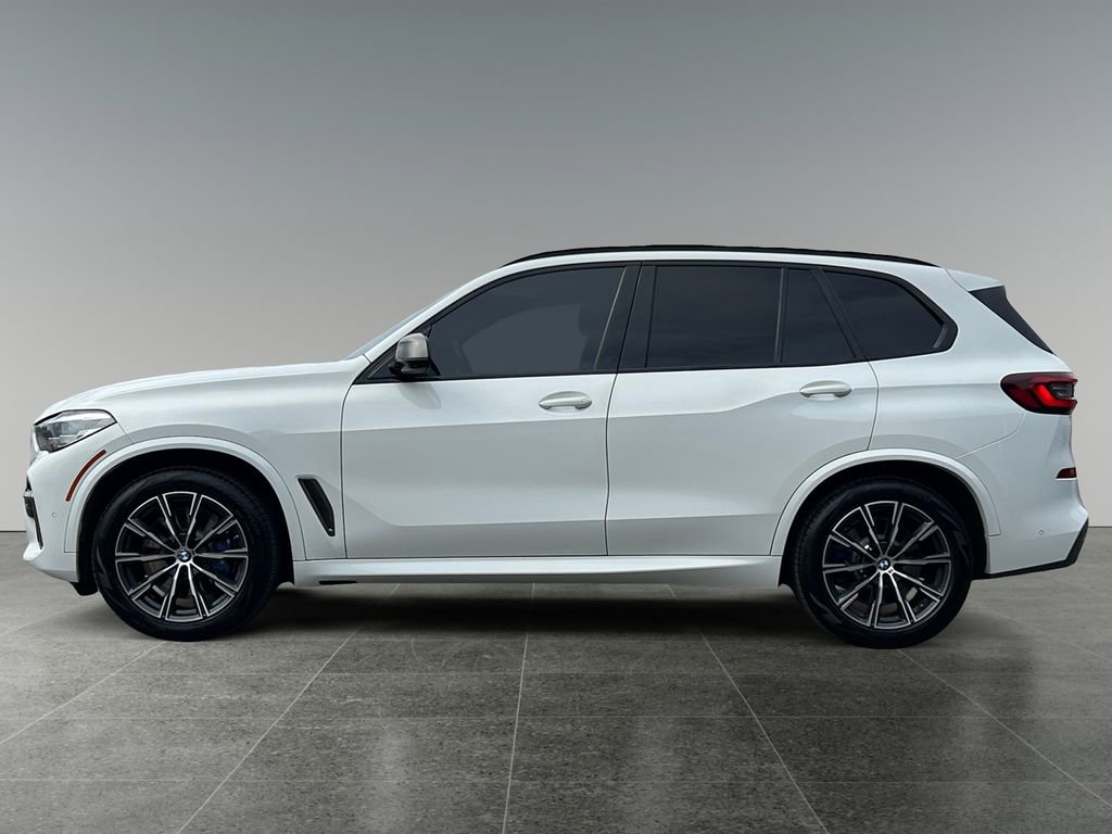 Used 2022 BMW X5 M50i w/ Premium Package image 4