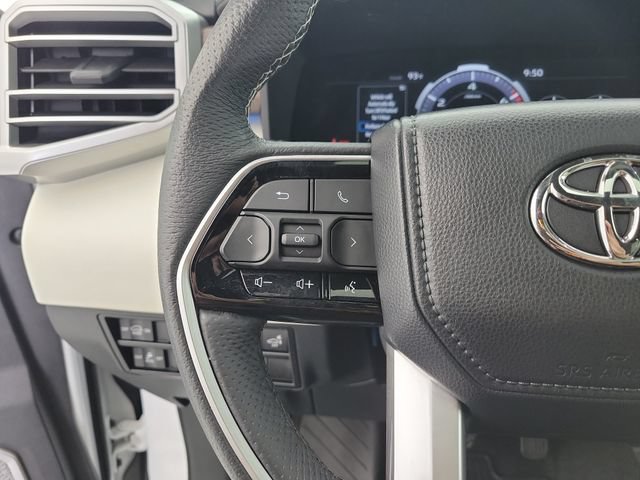 Used 2023 Toyota Sequoia Capstone RWD image 23
