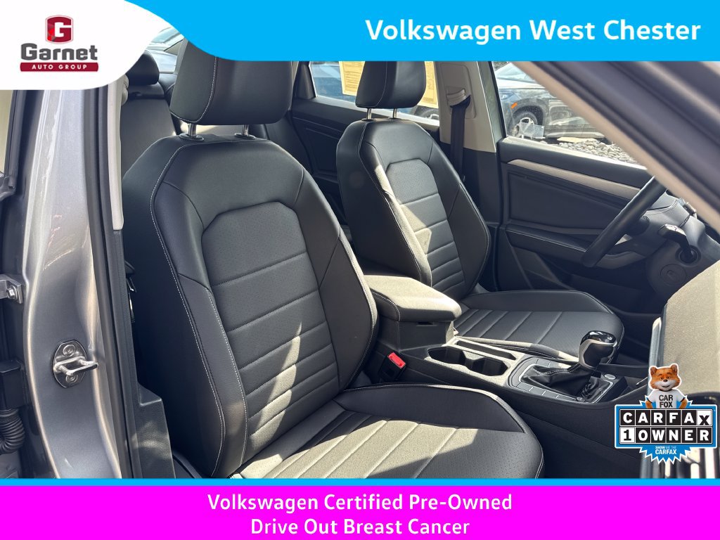 Certified 2023 Volkswagen Jetta SE FWD image 34