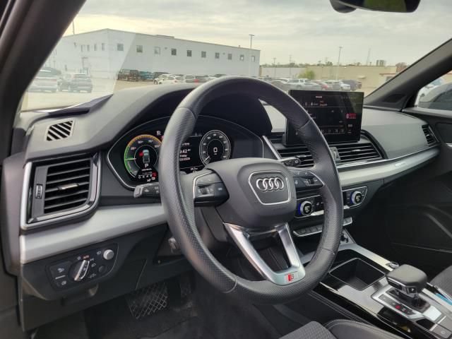 Used 2024 Audi Q5 e Prestige w/ Prestige Package AWD/4WD image 22