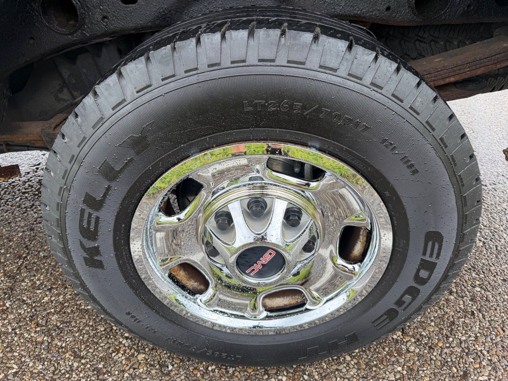 Used 2011 GMC Sierra 2500 W/T AWD/4WD image 18