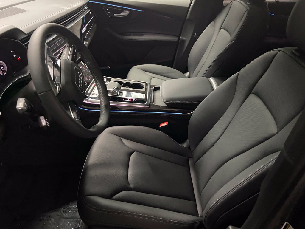 New 2026 Audi Q7 Premium Plus AWD/4WD image 4