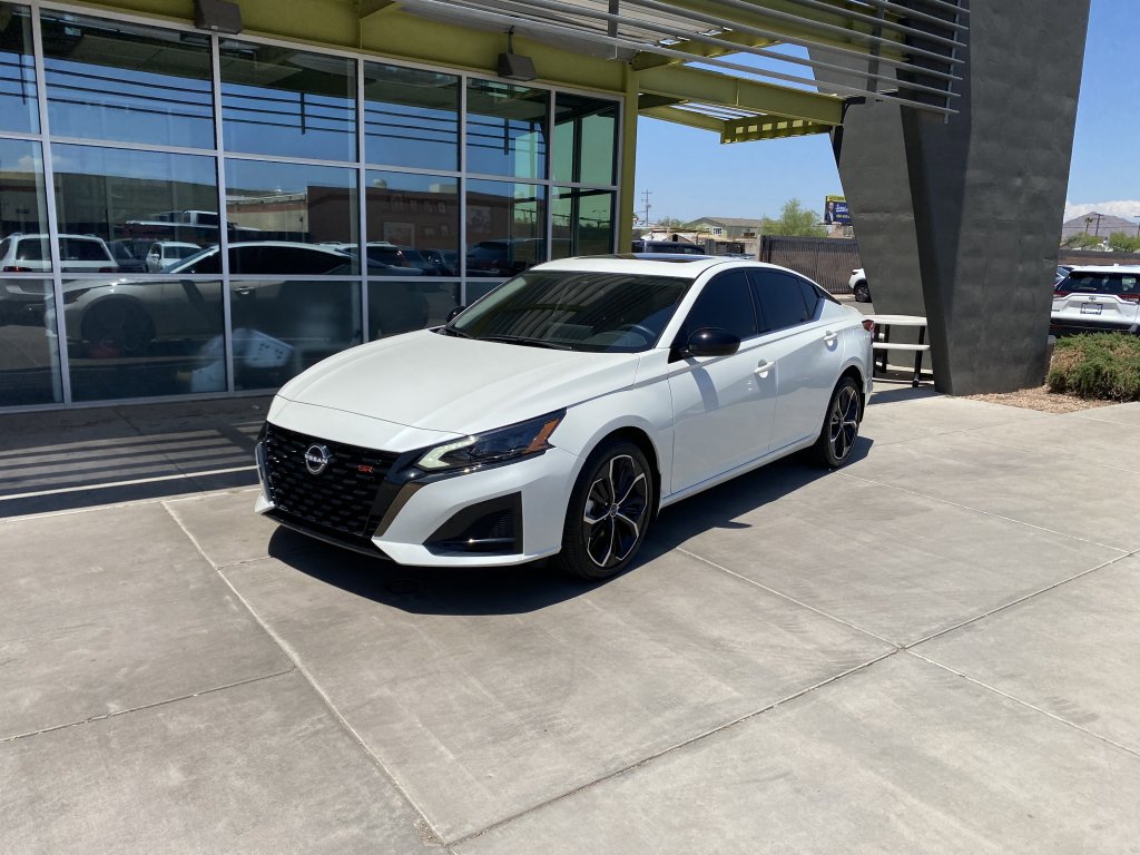 Used 2023 Nissan Altima 2.5 SR w/ SR Premium Package