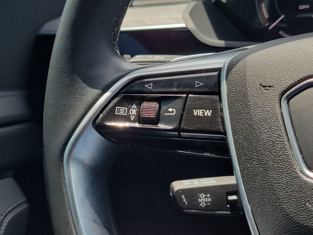 Certified 2024 Audi Q8 e-tron Premium AWD/4WD image 9