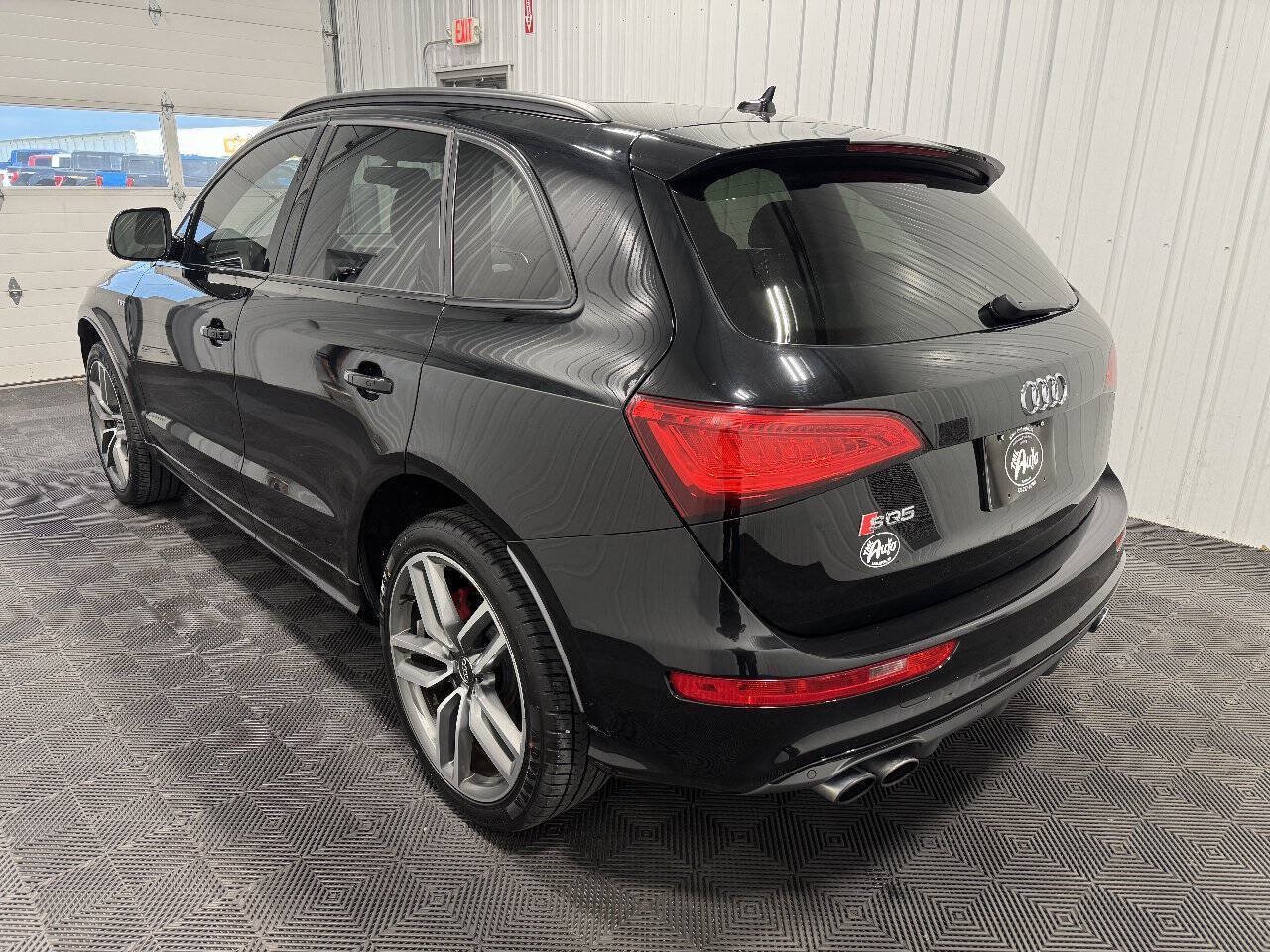 Used 2016 Audi SQ5 Premium Plus AWD/4WD image 4