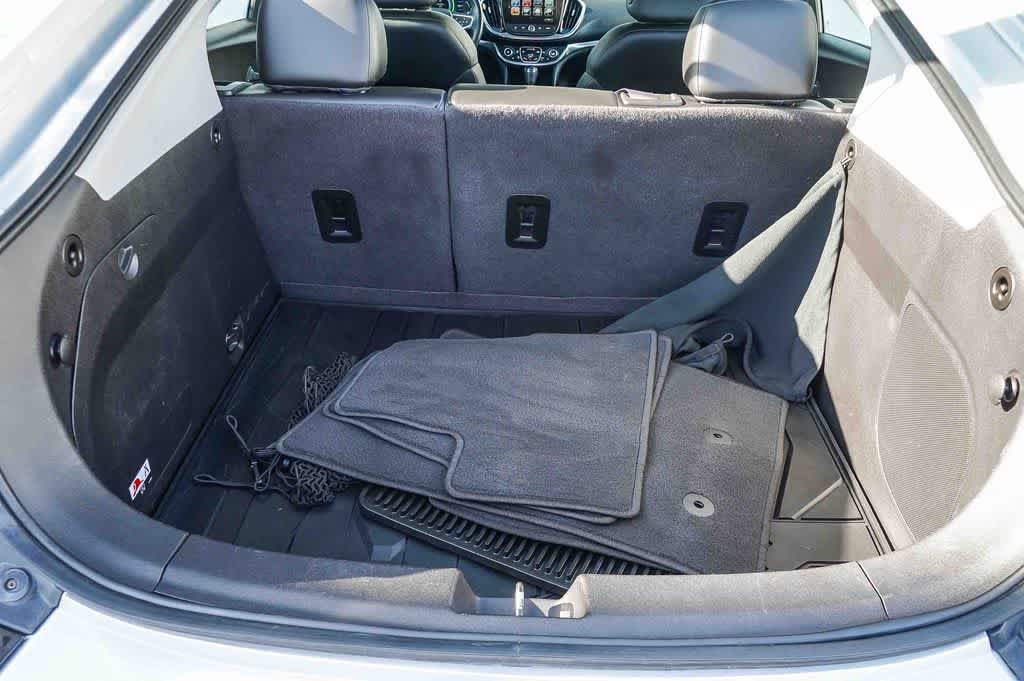 Used 2017 Chevrolet Volt Premier w/ Driver Confidence II Package FWD image 28