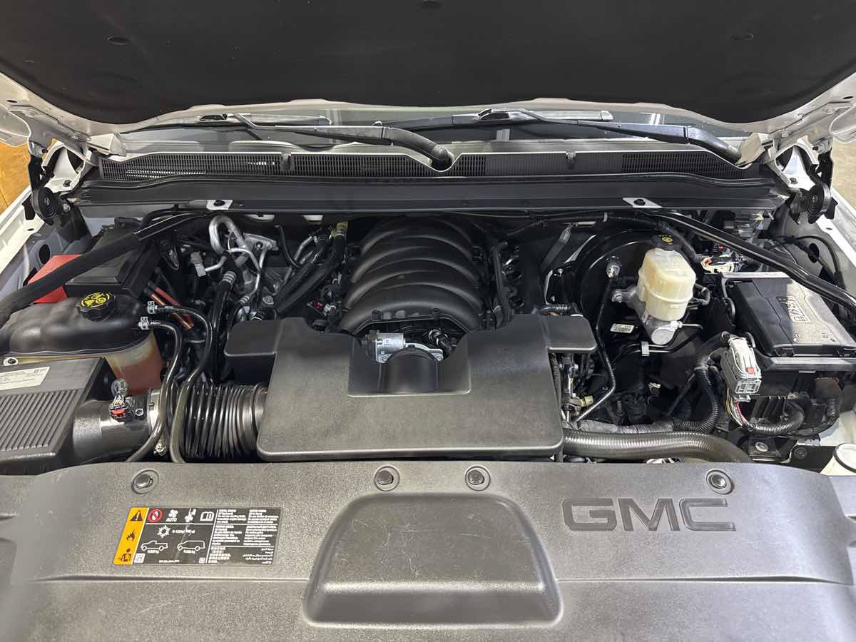 Used 2019 GMC Yukon Denali w/ Denali Ultimate Package AWD/4WD image 33