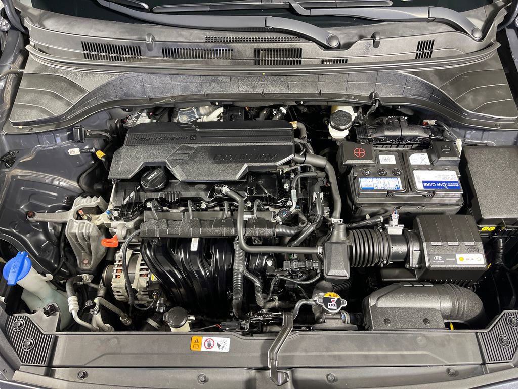 Used 2022 Hyundai Kona SEL FWD image 9