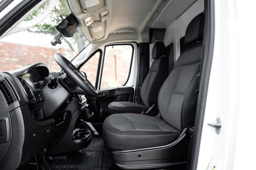 Used 2023 RAM ProMaster 2500 image 3