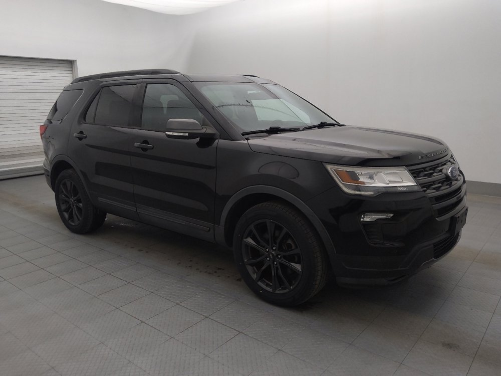 Used 2018 Ford Explorer XLT w/ Equipment Group 202A image 11