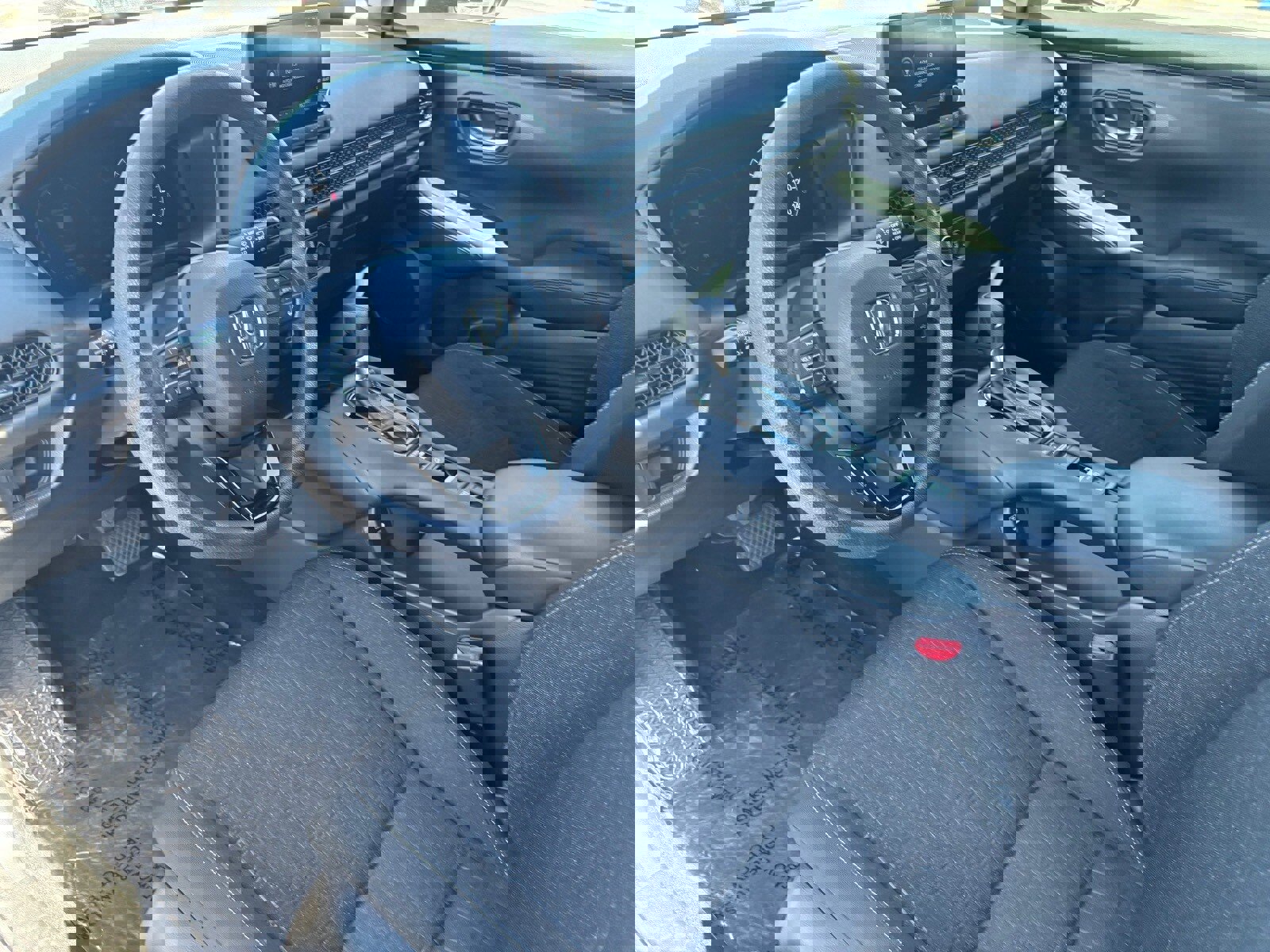 Used 2024 Honda HR-V LX image 20