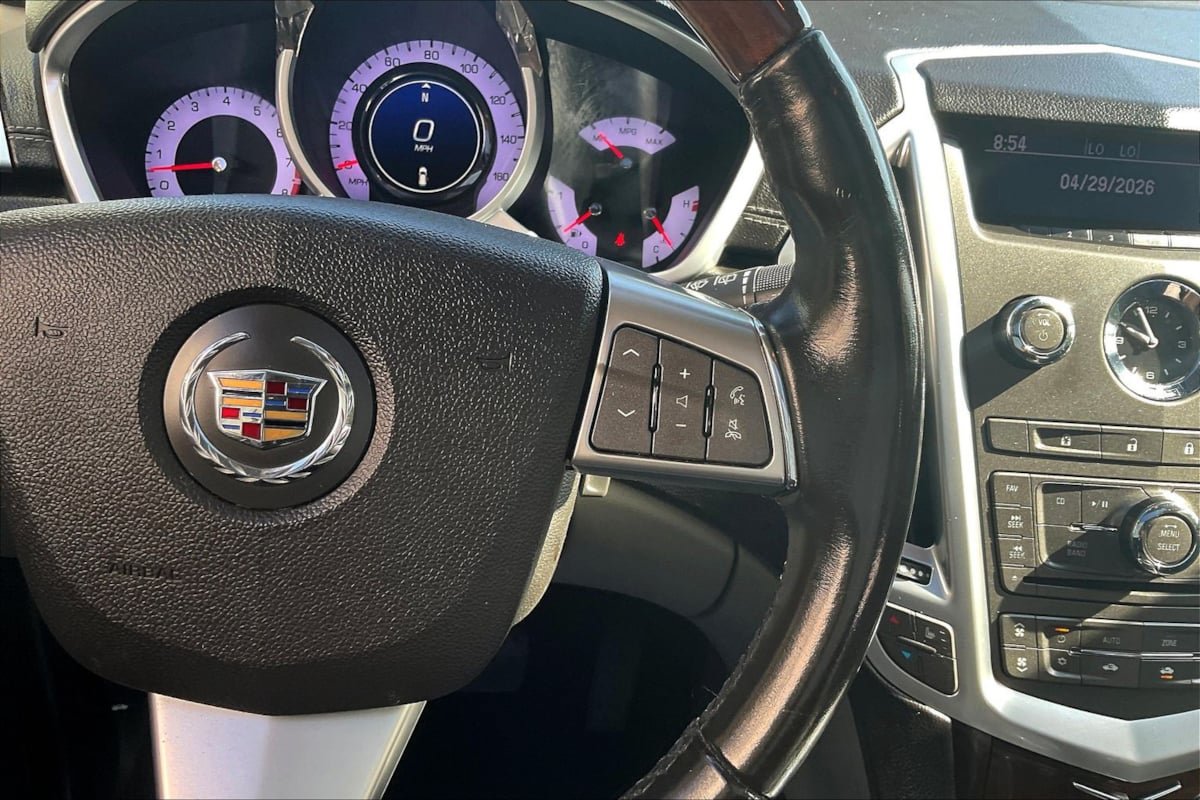 Used 2011 Cadillac SRX Luxury AWD/4WD image 12