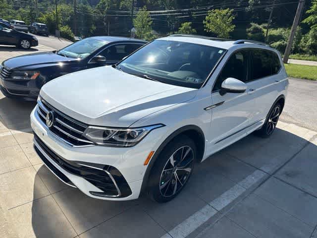 Certified 2022 Volkswagen Tiguan SEL R-Line