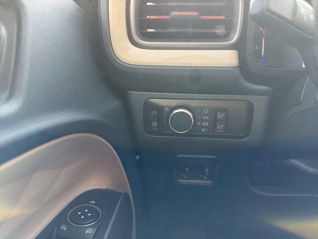Certified 2025 Ford Maverick Lariat w/ 4K Tow Package AWD/4WD image 19