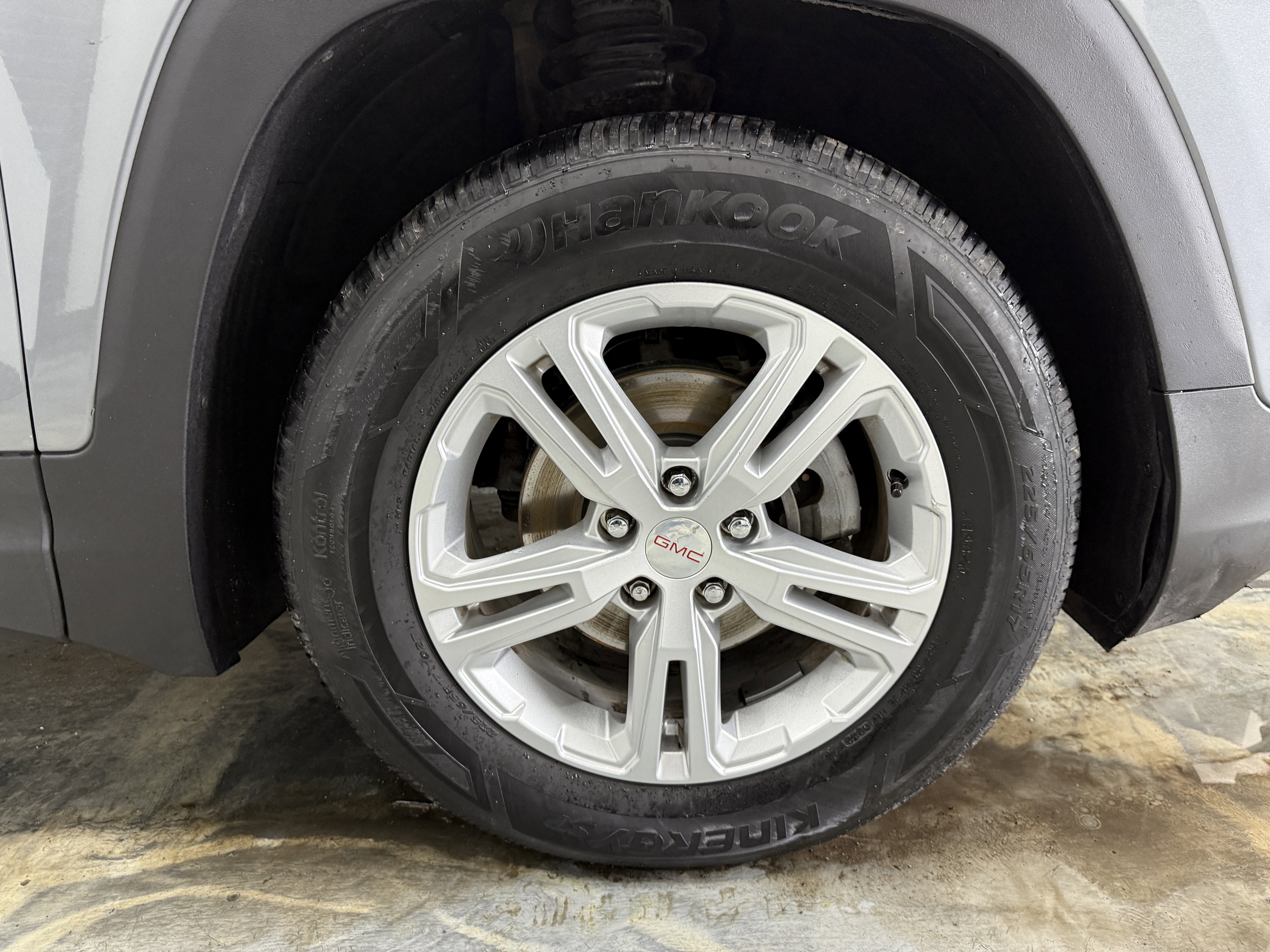 Used 2019 GMC Terrain SLE w/ Driver Convenience Package image 26