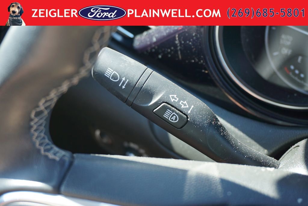Used 2023 Buick Encore GX Essence w/ Experience Buick Package AWD/4WD image 27