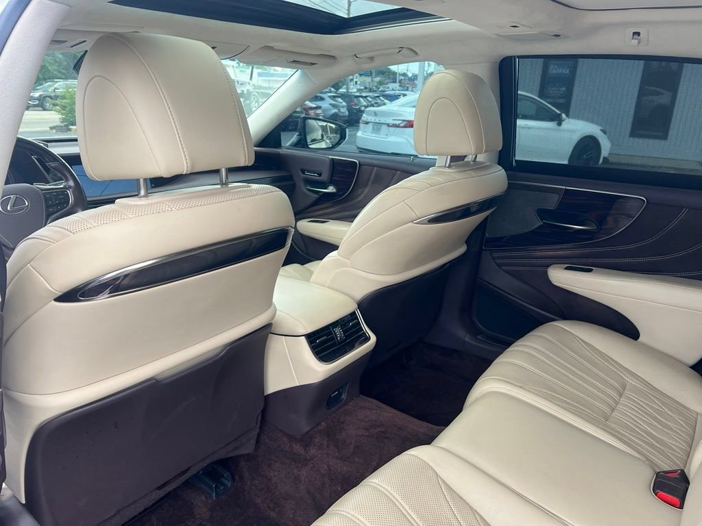 Used 2018 Lexus LS 500 AWD image 19