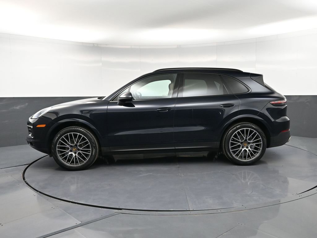 Used 2020 Porsche Cayenne AWD/4WD image 2