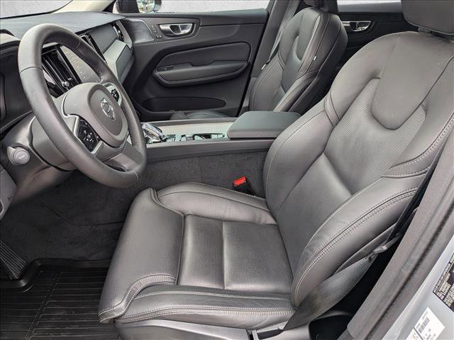 Used 2025 Volvo XC60 B5 Ultra w/ Protection Package Premier image 22