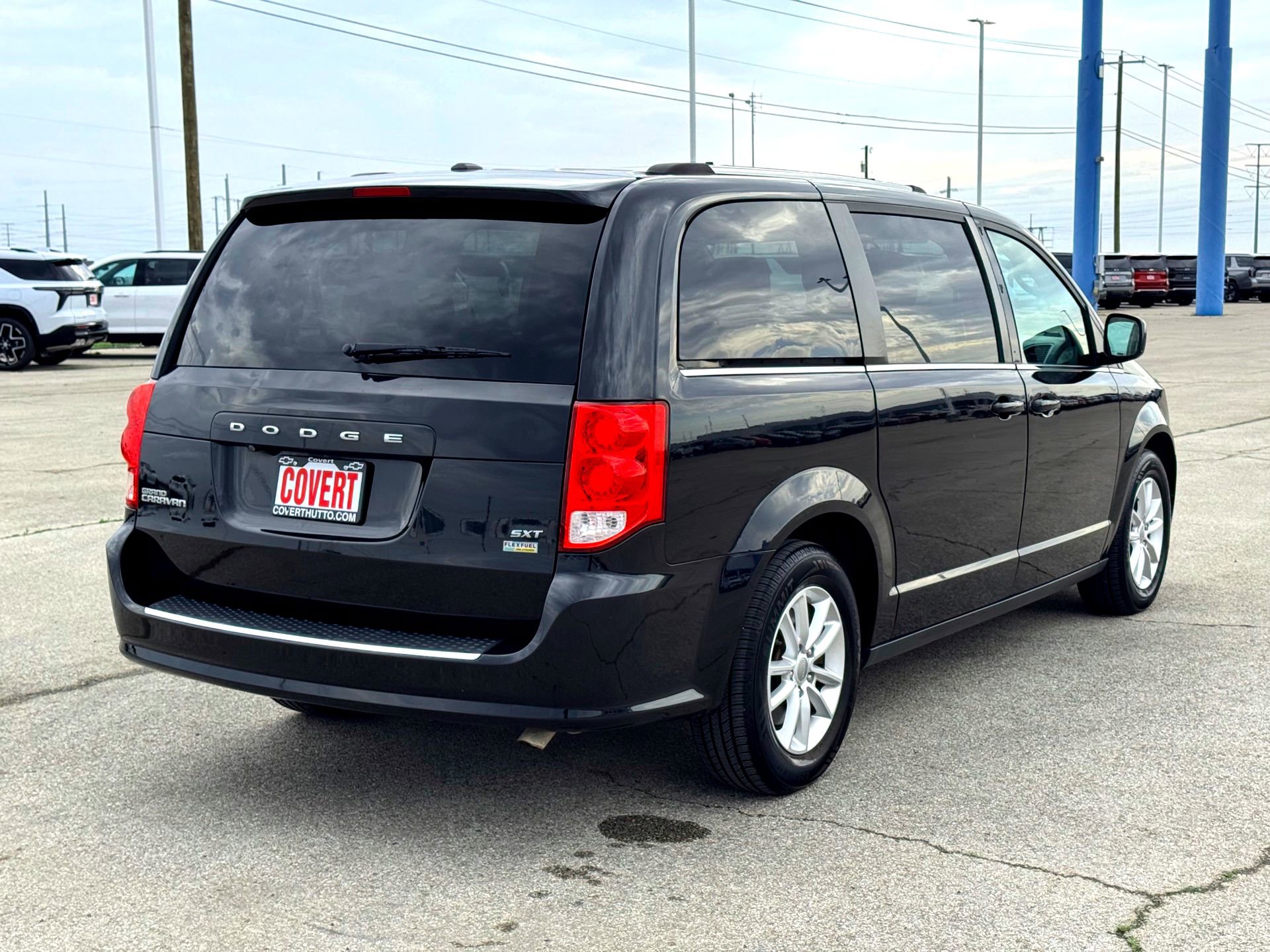 Used 2018 Dodge Grand Caravan SXT image 6