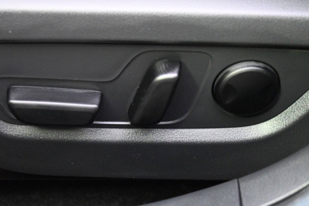 Used 2025 MAZDA CX-50 2.5 Hybrid w/ Premium Plus Pkg image 14