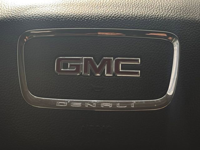 Used 2020 GMC Acadia Denali FWD image 13