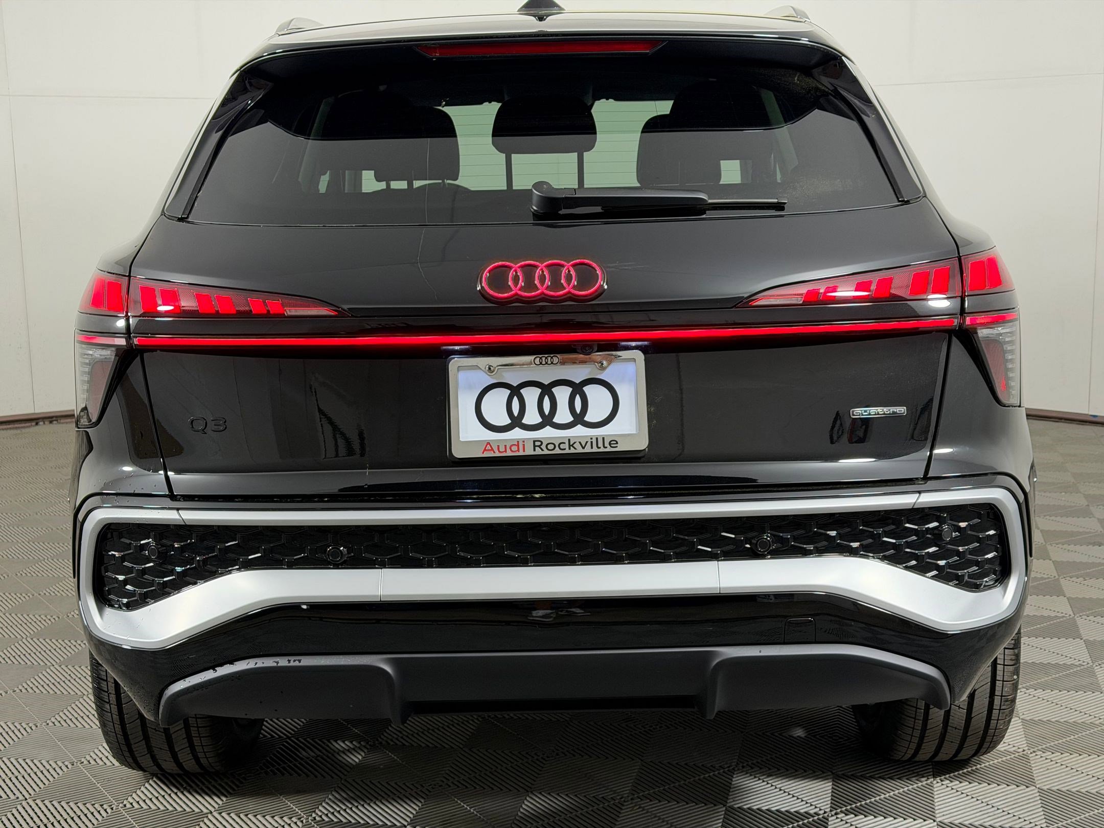 New 2026 Audi Q3 quattro 2.0T image 10