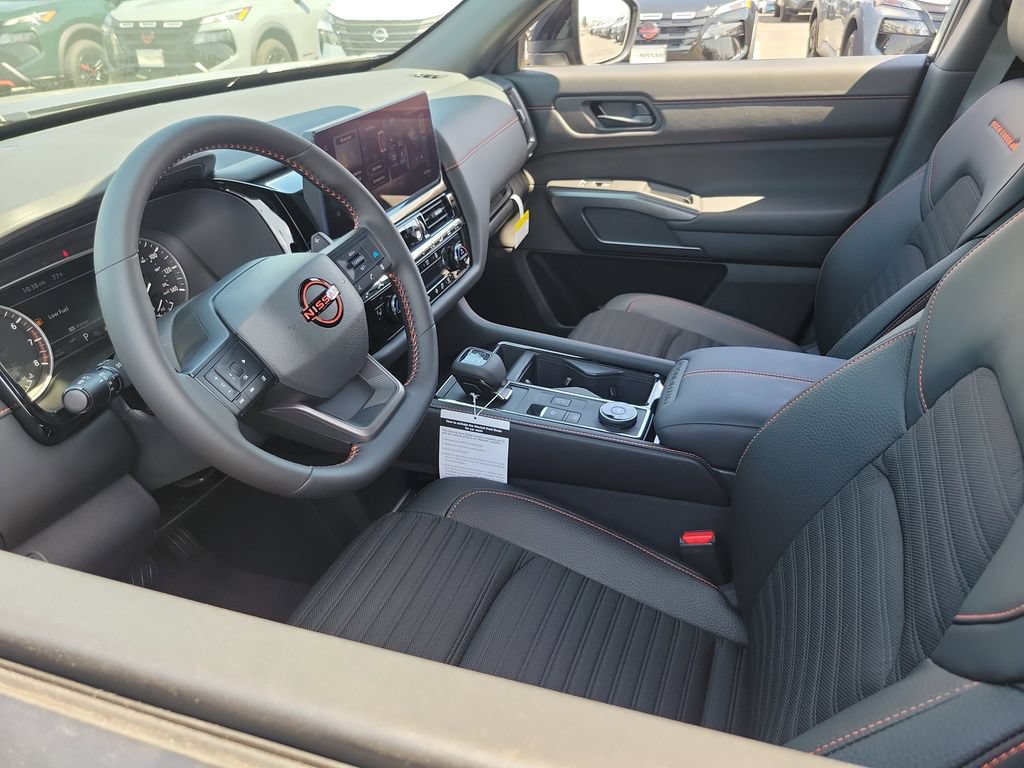 New 2026 Nissan Pathfinder Rock Creek w/ Rock Creek Premium Package AWD/4WD image 10