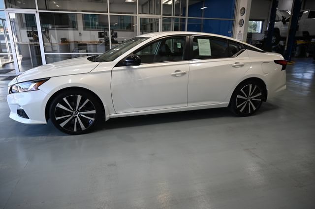 Used 2020 Nissan Altima 2.5 SR FWD image 7
